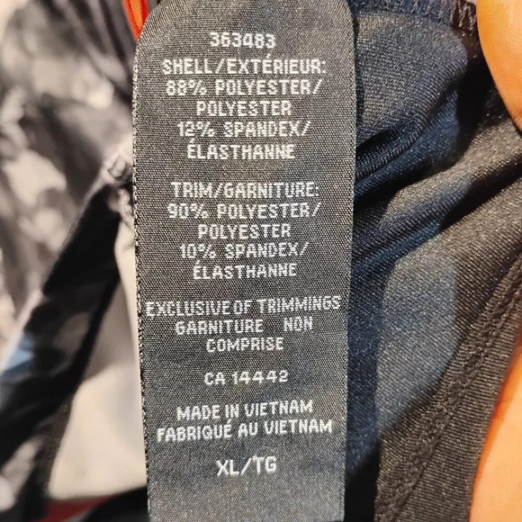 Mondetta Black & White Camo Long Sleeve Stretch Athletic Jacket in Size XL - Picture 7 of 13